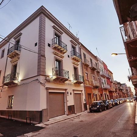 Il Vecchio Marsala Acomodação com café da manhã Exterior foto